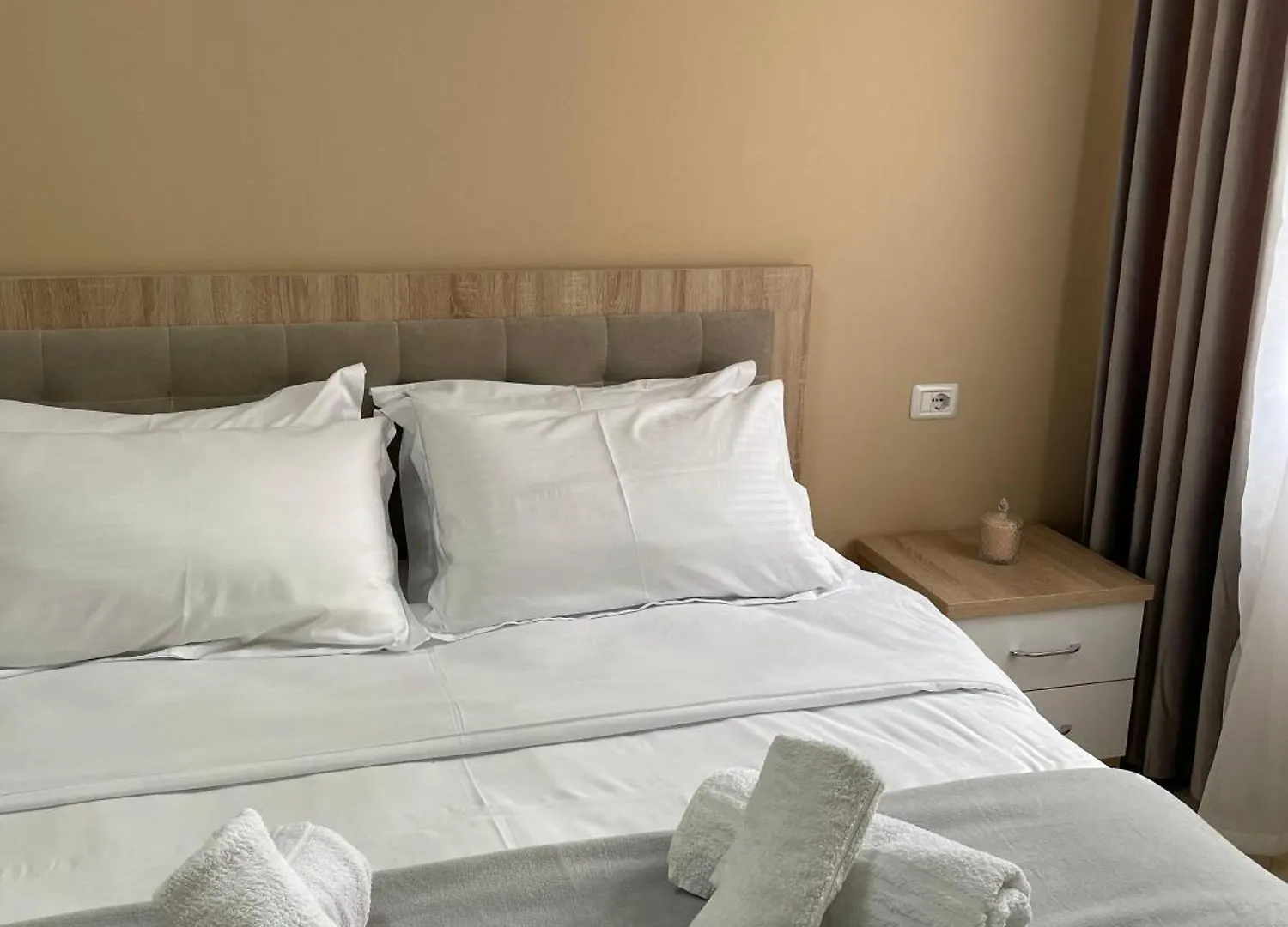 Ferienwohnung Albanian Bliss Tirana Albanien
